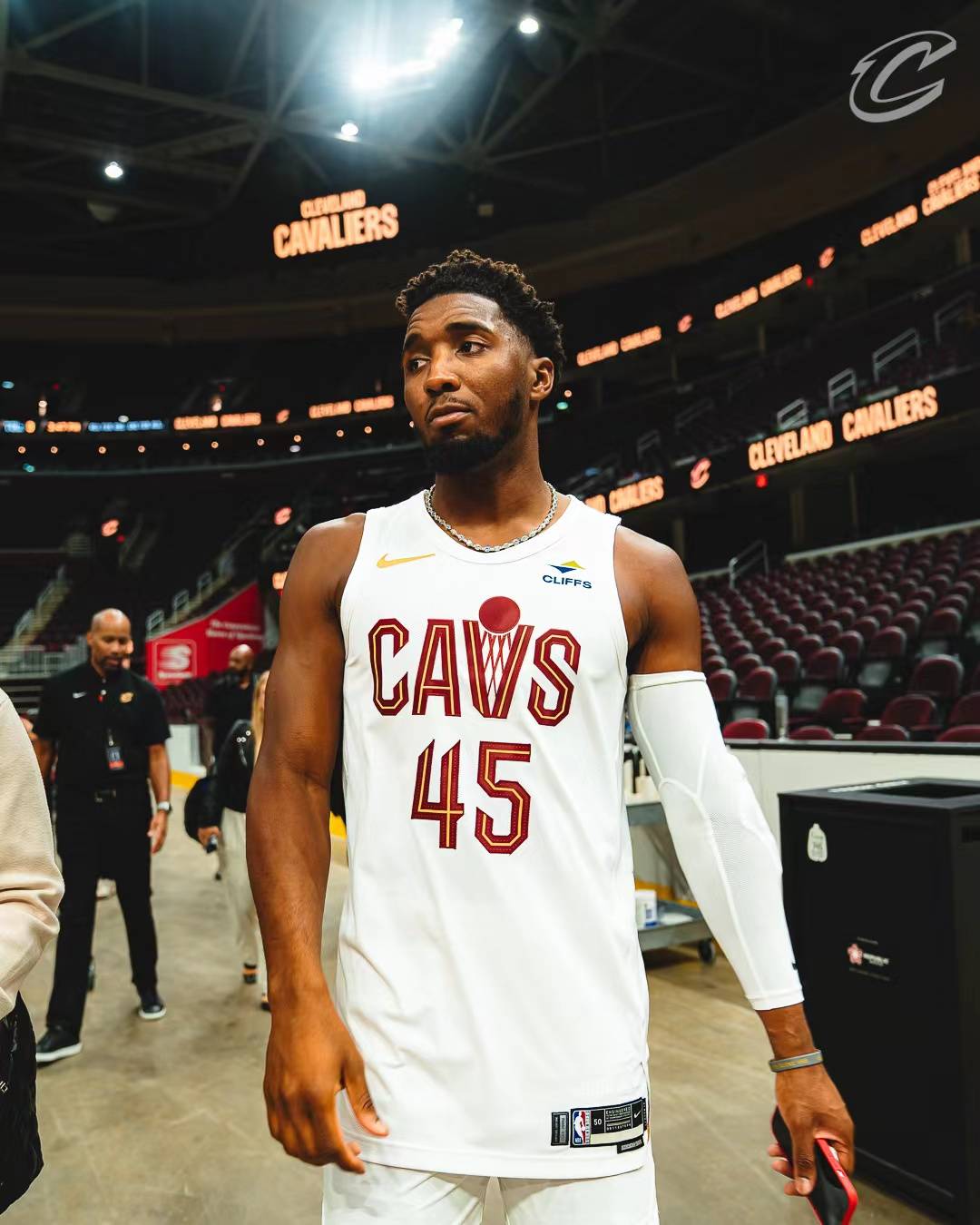 决赛夜晚 决赛夜晚